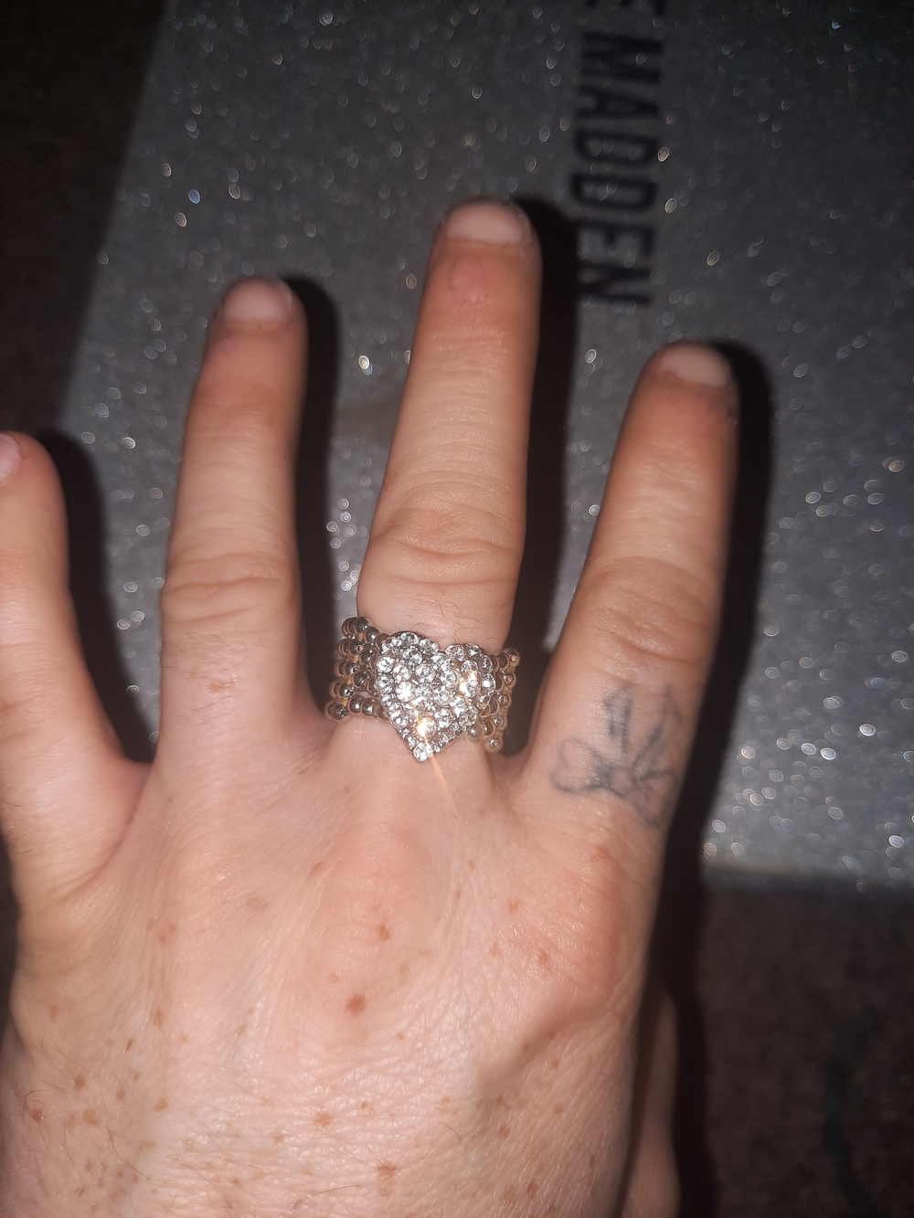 Beautiful Ring Set - Picture 4 of 7